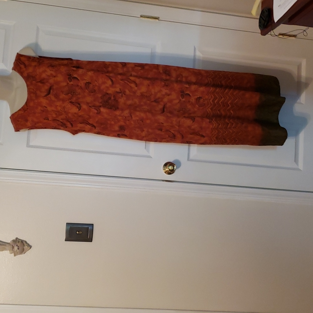 R&K Original Maxi dress - rust color with brown, size 14